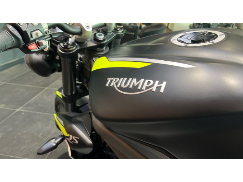 Triumph Street Triple RS (19MY)